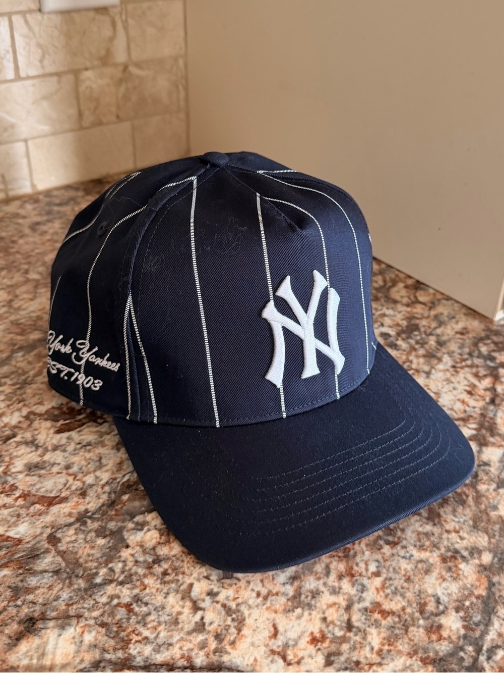 New York Yankees ‘47 Pinstripe SnapBack